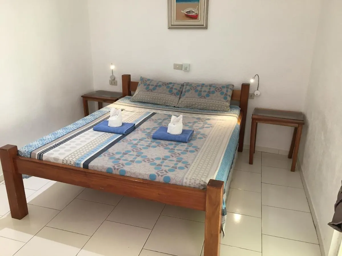 Guest house Alona Gecko Inn Panglao